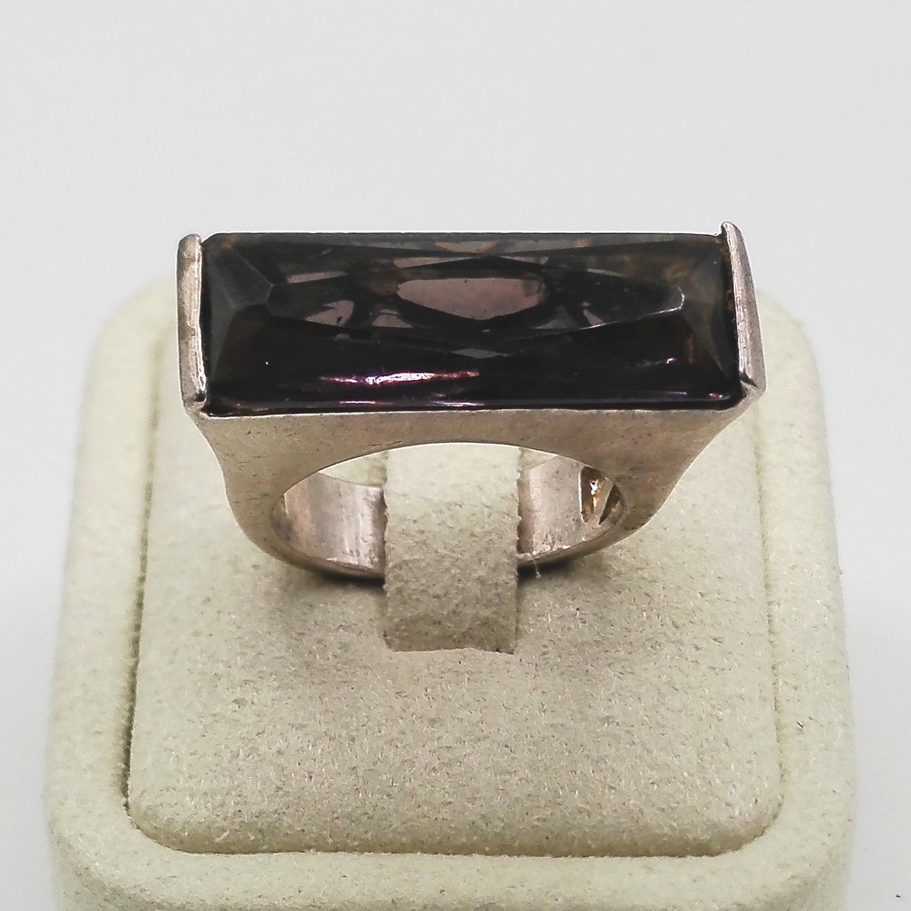 Modernist Silver Tone Rectangular Faceted Dark Purple Stone Cocktail Ring Size 7